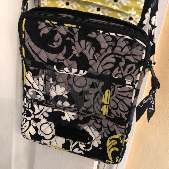 Vera Bradley Mini Hipster Baroque like new! - Picture 4 of 5